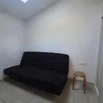 Beautiful With Garden Near Apartment