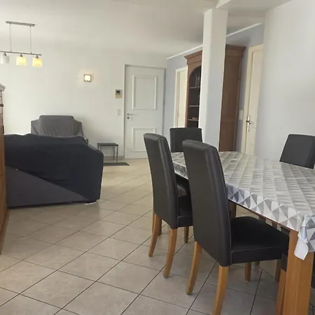 Beautiful With Garden Near Apartment *