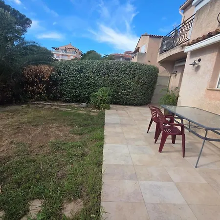 Apartment Beautiful With Garden Near